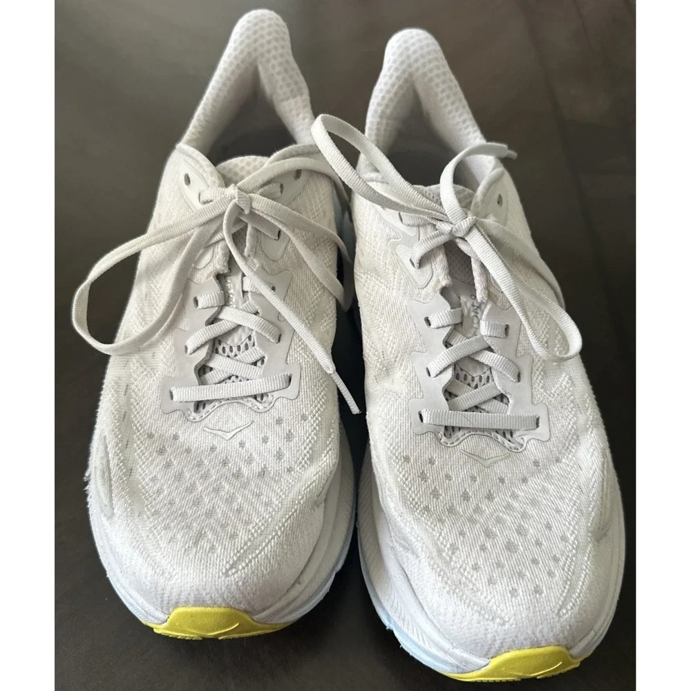 Hoka One One Hoka Clifton 9 Nimbus Cloud Ice Water Women's Running Shoes Size 9